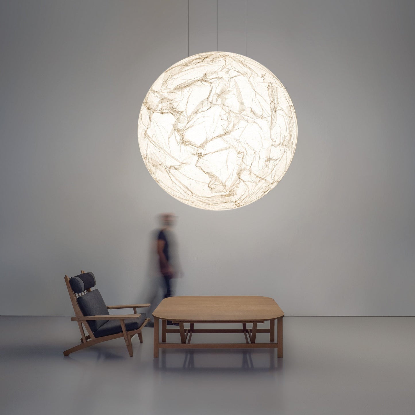 Luxury Minimalist Creative Double-height Restaurant Moon Pendant Light